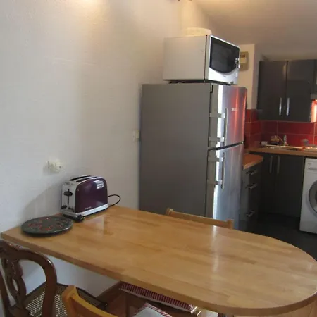 Confortable Avec Wi-fi Et Balcon à - Fr-1-512-242 Appartement *