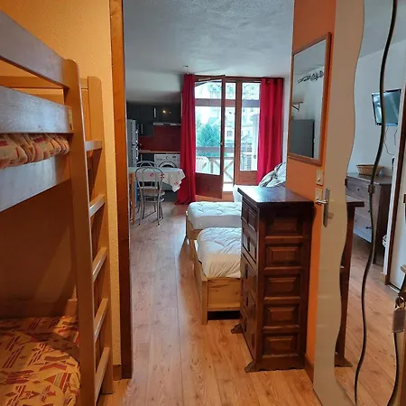 Confortable Avec Wi-fi Et Balcon à - Fr-1-512-242
